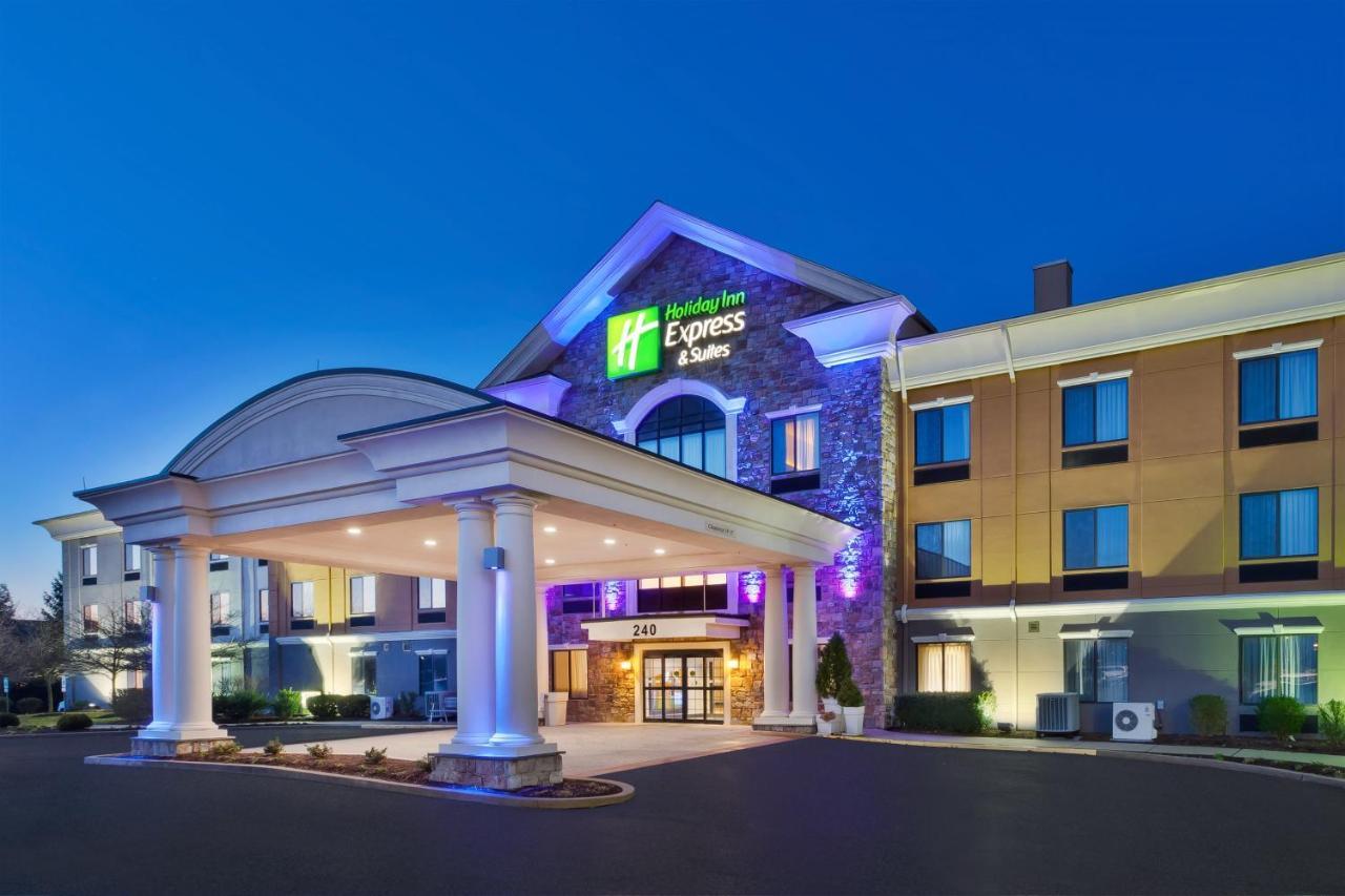 Holiday Inn Express Hotel & Suites Warminster-Horsham, An Ihg Hotel Ngoại thất bức ảnh